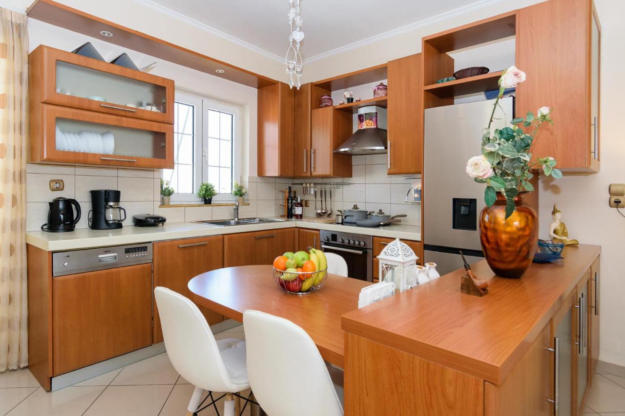 Central Penthouse In Quiet Neighborhood Near Sandy Beach Chania  ภายนอก รูปภาพ
