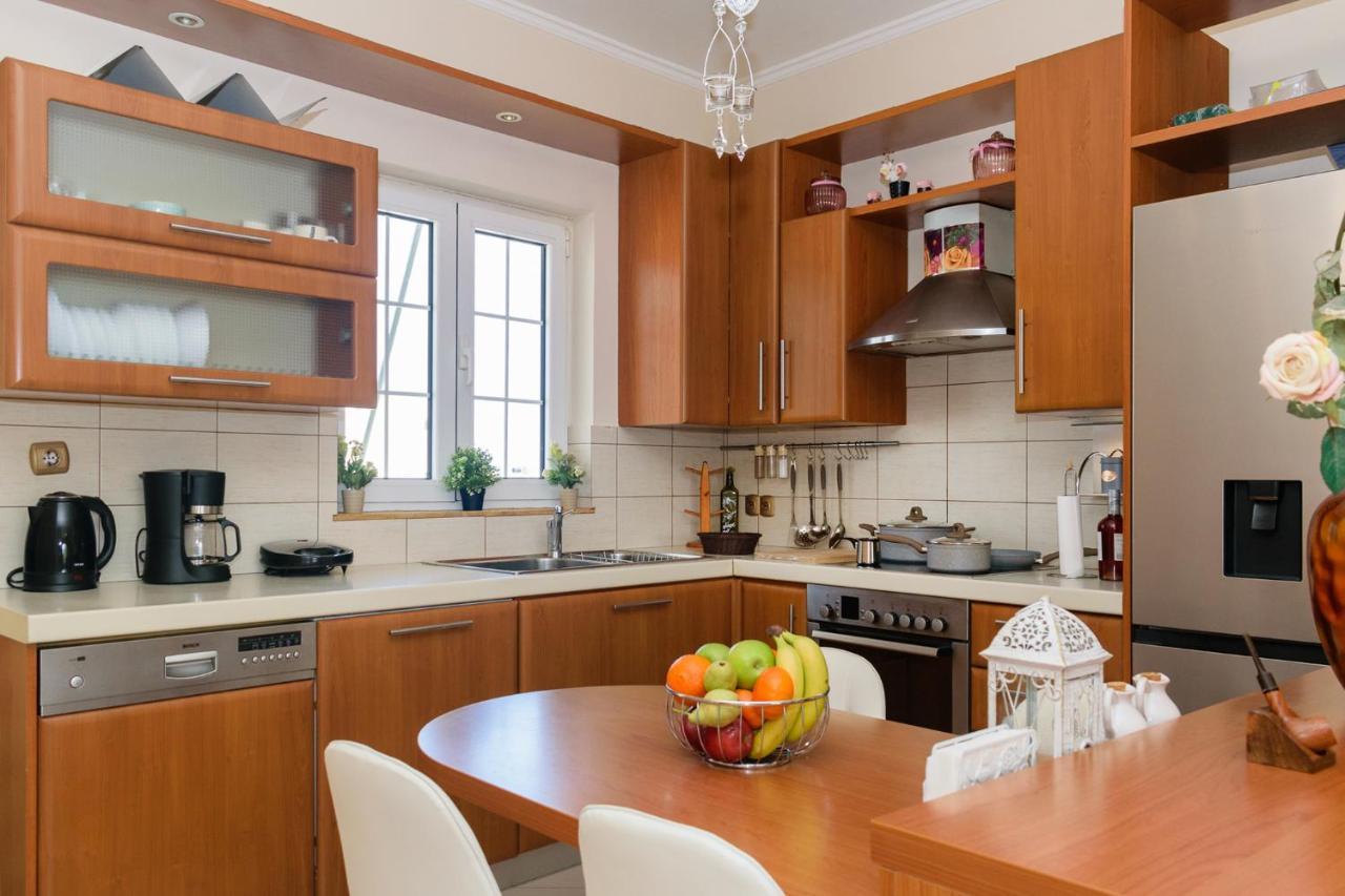Central Penthouse In Quiet Neighborhood Near Sandy Beach Chania  ภายนอก รูปภาพ