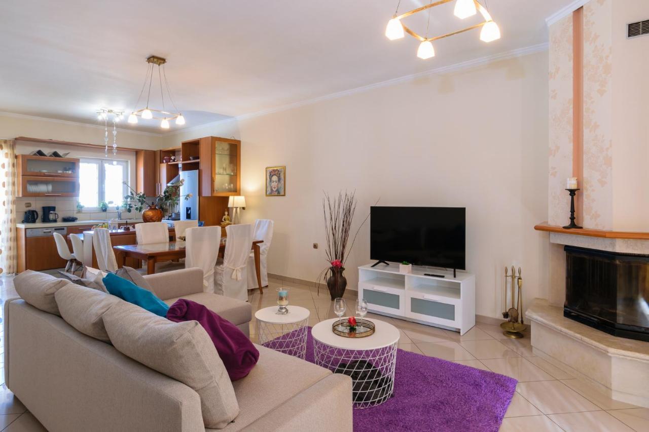 Central Penthouse In Quiet Neighborhood Near Sandy Beach Chania  ภายนอก รูปภาพ